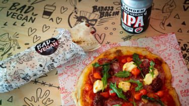 Bad Vegan London recension: övervägande växtbaserad snabbmat som ger en riktig punch