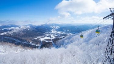 Narty wśród sakura: Wewnątrz Japonii z Hoshino Resorts