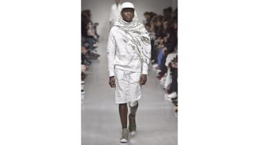 Maharishi Toamna Iarnă 2017 Săptămâna modei pentru bărbați de la Londra, fotografii de Catwalking.com