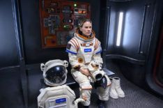 Roush Review: Hilary Swank fliegt in Netflix zum Mars