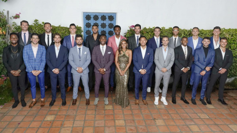 Bachelorette 16. sezonas konkursanti, kuriem noteikti vajadzētu būt paradīzē