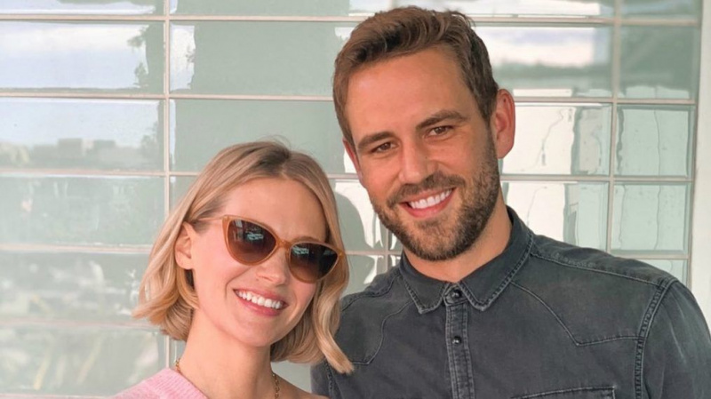 Sausio mėn. Jones patvirtina, kad ji mirė „bakalauro“ žvaigždė Nick Viall