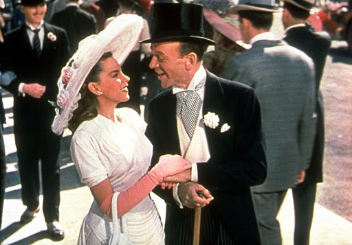  Judy Garland a Fred Astaire vo Veľkonočnom sprievode