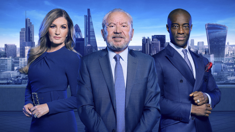  Karren, Lord Sugar en Tim in gepost schot.