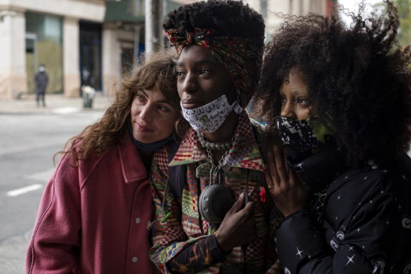 Betty Staffel 2 Katerina Tannenbaum Mondbär Ajani Russell