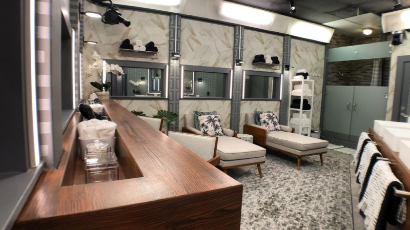 Grande Fratello stagione 23 Indoor Spa House