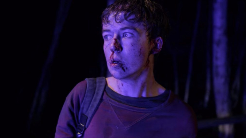 Black Mirror, cala a boca e dança Alex Lawther
