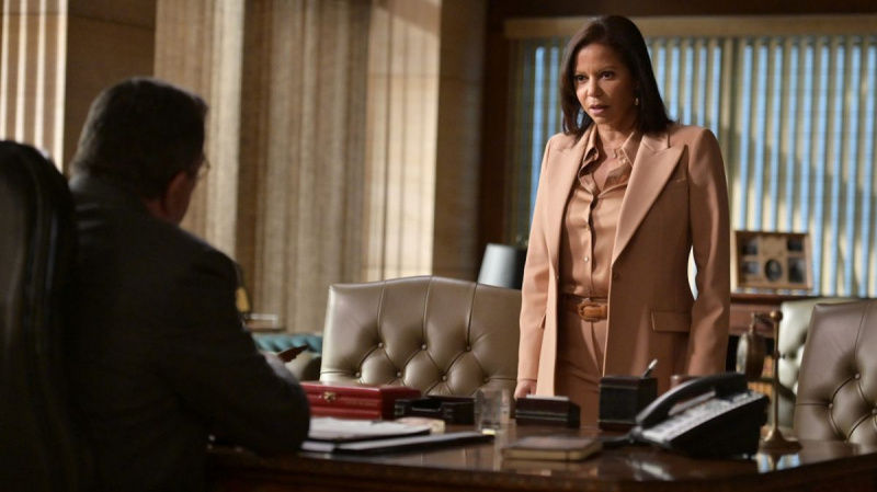 Final da 11ª temporada de Gloria Reuben Blue Bloods Rachel Weber