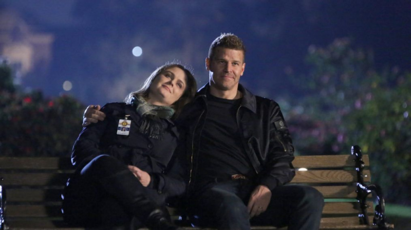 Bones Booth Brennan Series Finale Emily Deschanel David Boreanaz