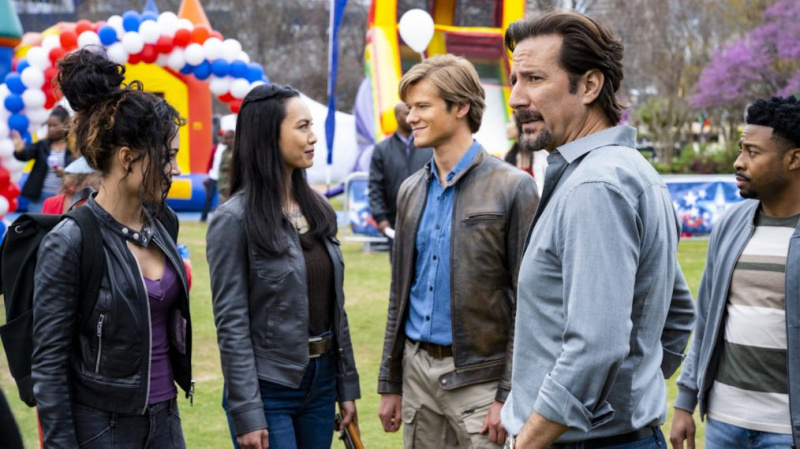 Riley Desi MacGyver finale della serie Russ Bozer