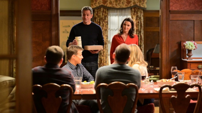 Jack Family Dinner Erin Blue Bloods Stagione 11 Peter Hermann
