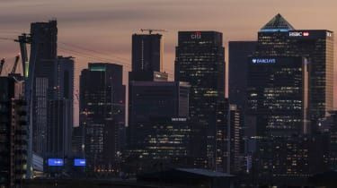 Panoráma finančnej štvrte Canary Wharf v Londýne