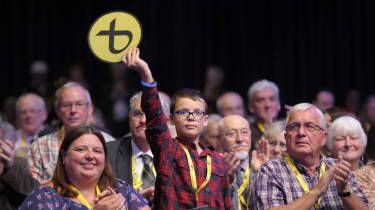 Wzrost członkostwa SNP po masowym opuszczeniu parlamentarzystów