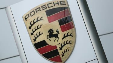 „Brexit“ be susitarimo gali priversti „Porsche“ apmokestinti savo klientus 10 proc