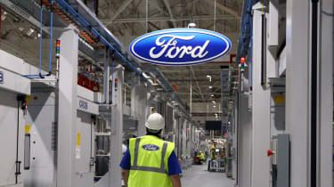 Fagforening advarer om strejker på grund af truslen om job i Ford Bridgend