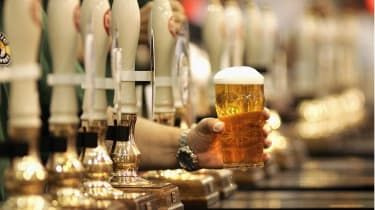 Pompe pregătite pentru creștere în pub-urile britanice