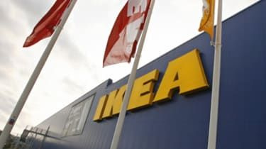 Ikea lukker den første store britiske butik og risikerer 350 job