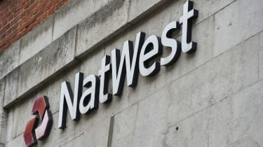 Taxele de descoperit de cont NatWest sunt de opt ori costurile împrumutului în ziua de plată