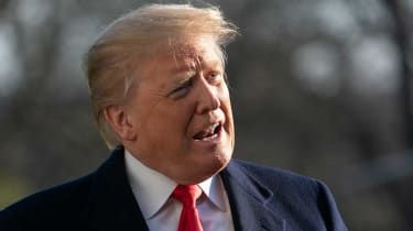 Kodėl Donaldas Trumpas kariauja su Federaliniu rezervu?