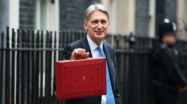 Verrassingsoverschot geeft Hammond speelruimte om het geld te spatten