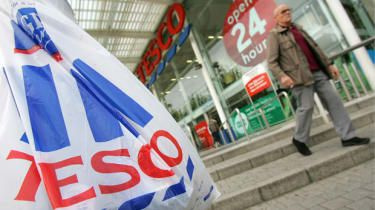 Tesco планира да унищожи десетки магазини в центъра на града