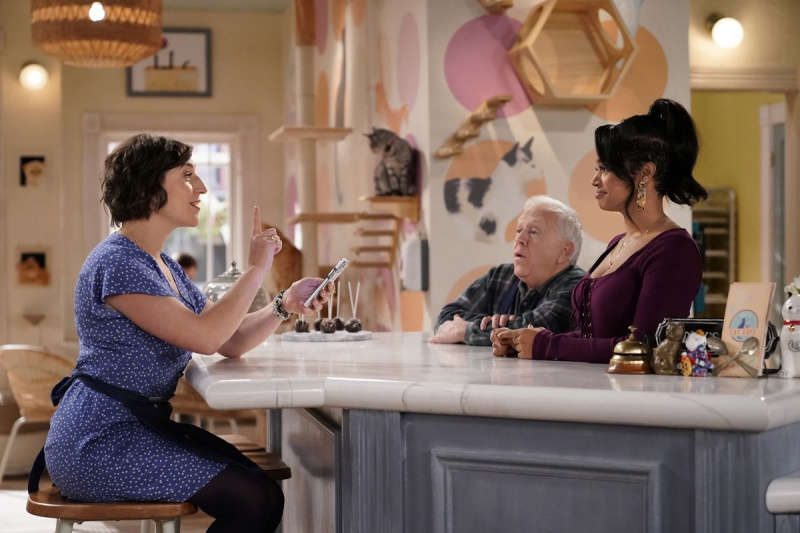 Llámame Kat Mayim Bialik Leslie Jordan Kyla Pratt