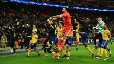Juventus firar när Tottenham faller tillbaka igen