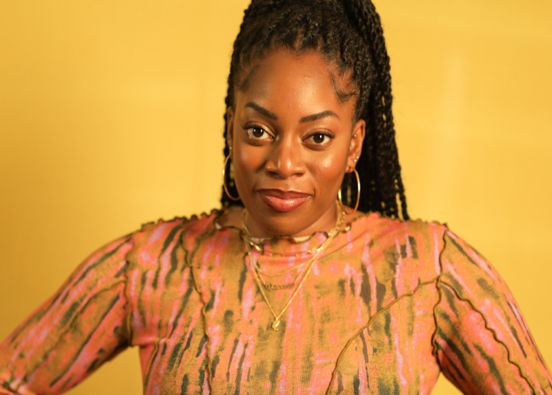 Dionne Brown ล้อเลียนการเล่น Queenie Jenkins ในการดัดแปลงจากนวนิยายขายดี