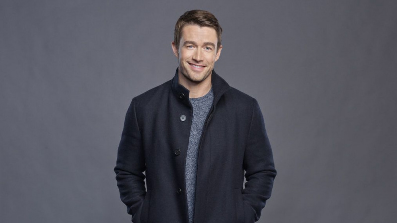 'Chesapeake Shores' fixe la date de la première de la saison 5, ajoute Robert Buckley