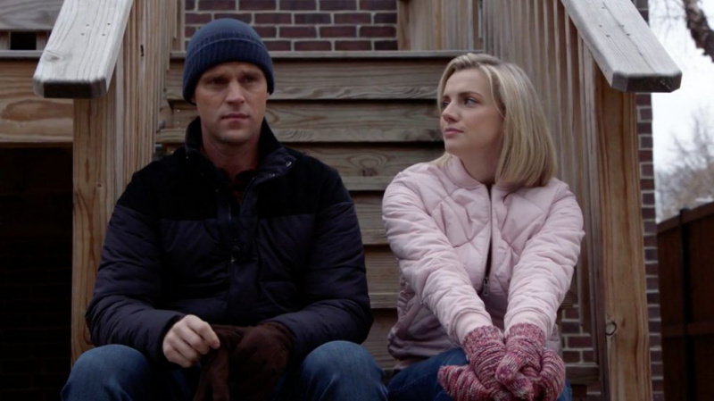Será que sua mãe biológica reunirá Brett e Casey em 'Chicago Fire'?