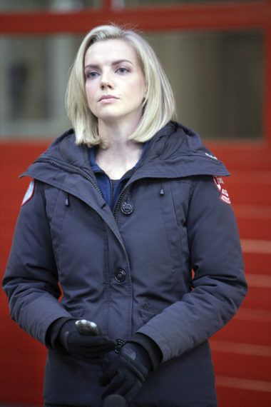 Kara Killmer Chicago Fire 9 sezonas Sylvie Brett