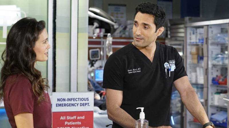 Torrey DeVitto Dominic Rains Chicago Med Stagione 6 Natalie Crockett