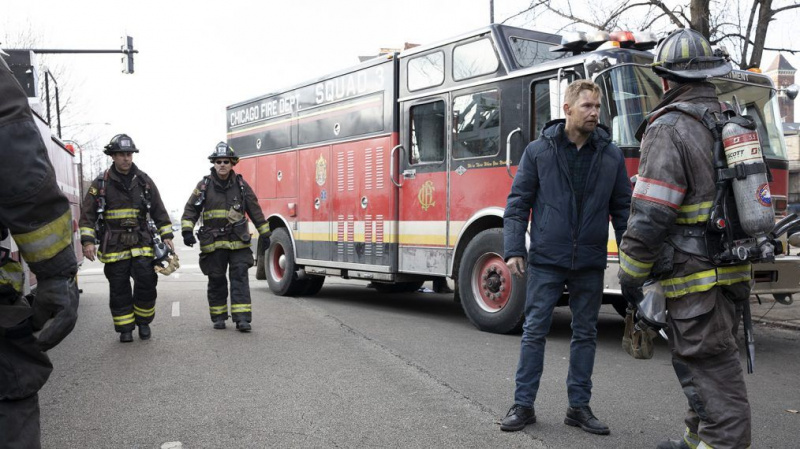 Brian Geraghty von Chicago P.D. über das, was Roman bis zum 'Fire'-Crossover ferngehalten hat