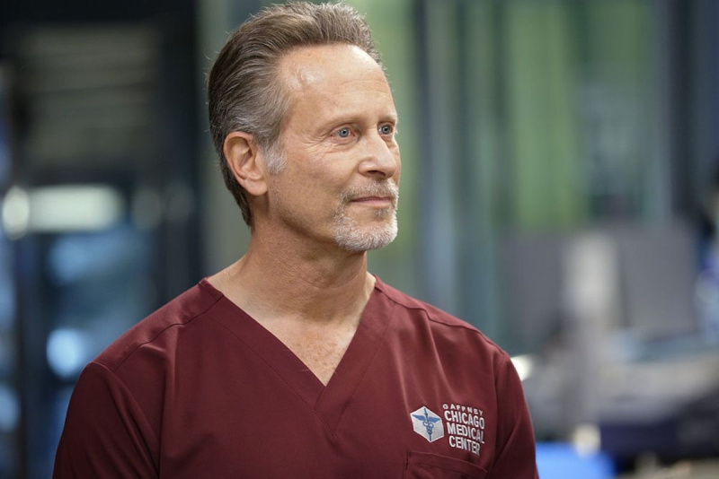 Steven Weber Chicago Med Stagione 6 Episodio 8 Dean Archer