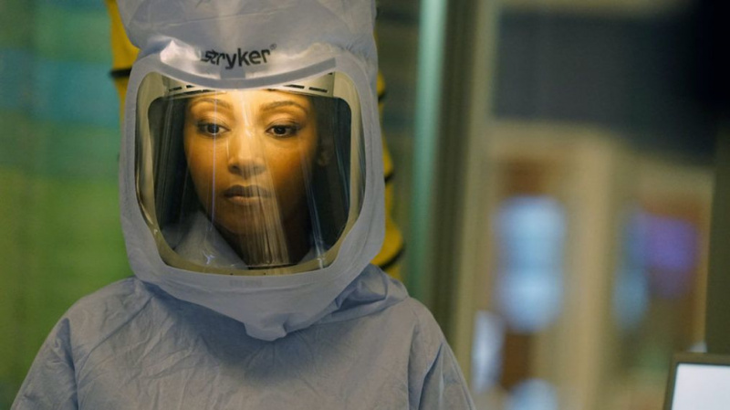 Yaya DaCosta Chicago Med Sesong 6 Premiere April Sexton