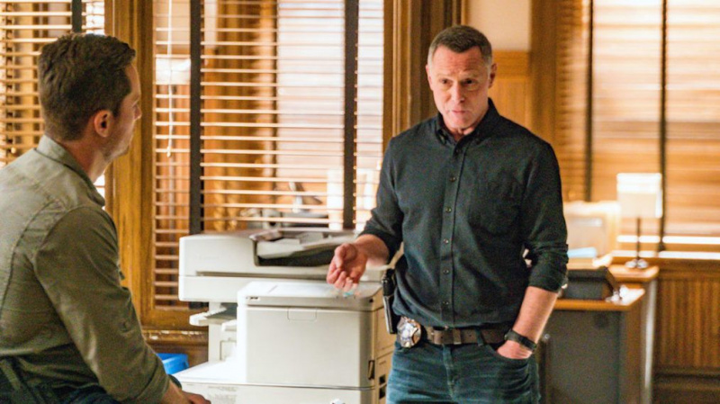 Jason Beghe Chicago PD Säsong 8 Premiär Voight Halstead