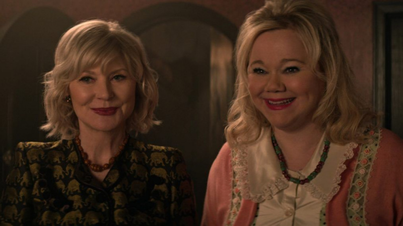 ‘Chilling Adventures of Sabrina’ trifft ‘Sabrina the Teenage Witch’ in Teil 4 First Look (VIDEO)