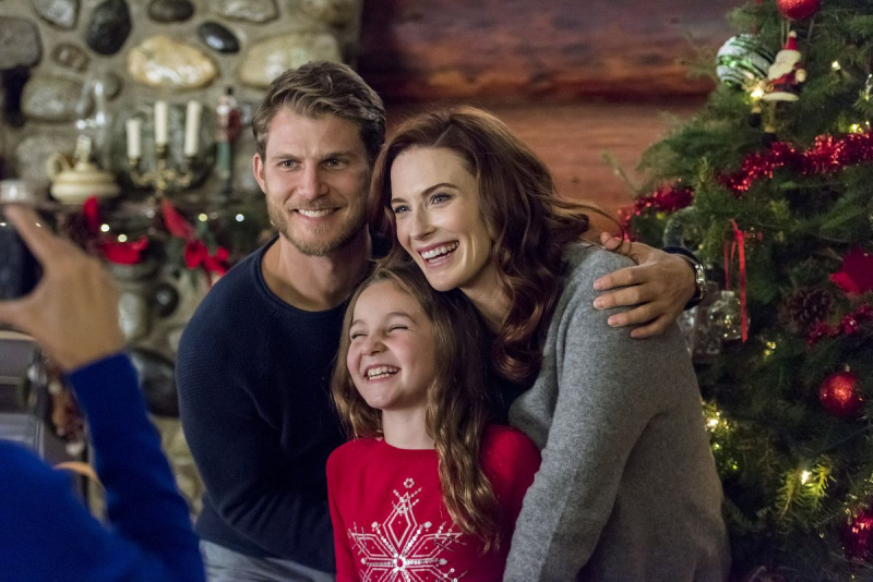 Kalėdų pabėgimas Travis Van Winkle Bridget Regan