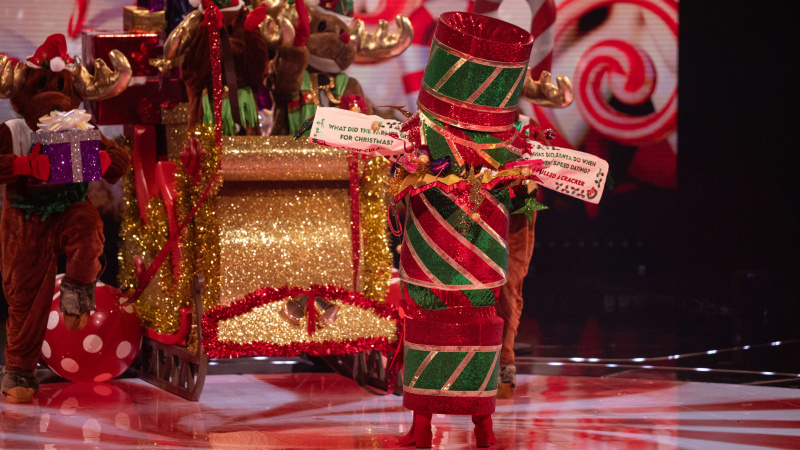 The Masked Singer Noel özel 2024'te Cracker sahnede