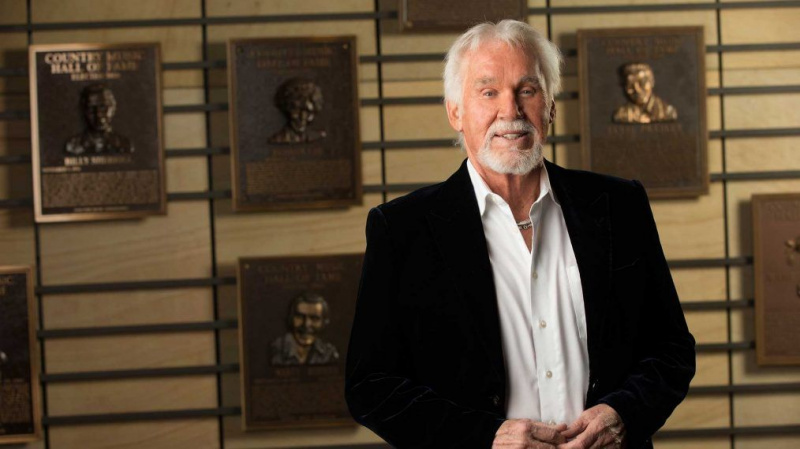 CMT Special for å huske Kenny Rogers