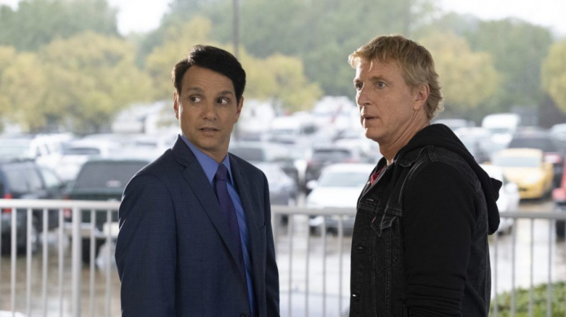 Värt att titta på: 'Cobra Kai', en speciell 'Doctor Who', 'RuPaul's Drag Race', 'The Office' flyttar till påfågel