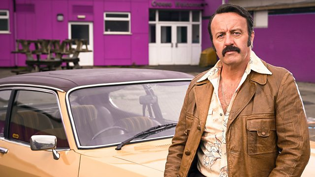  Mammoth este o comedie BBC2 care curge timpul.
