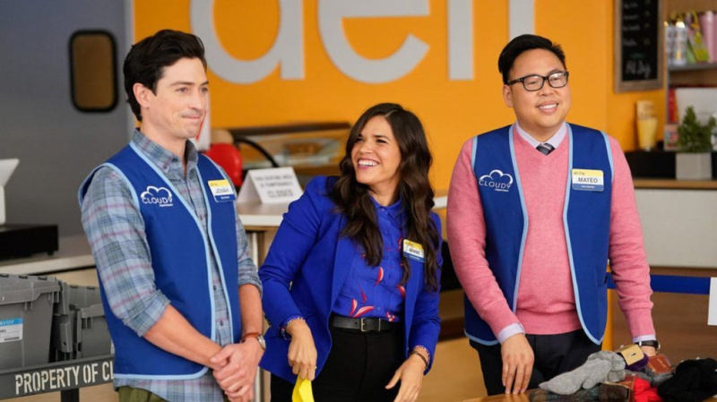 Vale la pena verlo: reabre 'Superstore', un 'Creepshow' animado, Chicago Politics en 'City So Real', 'Deutschland 89'
