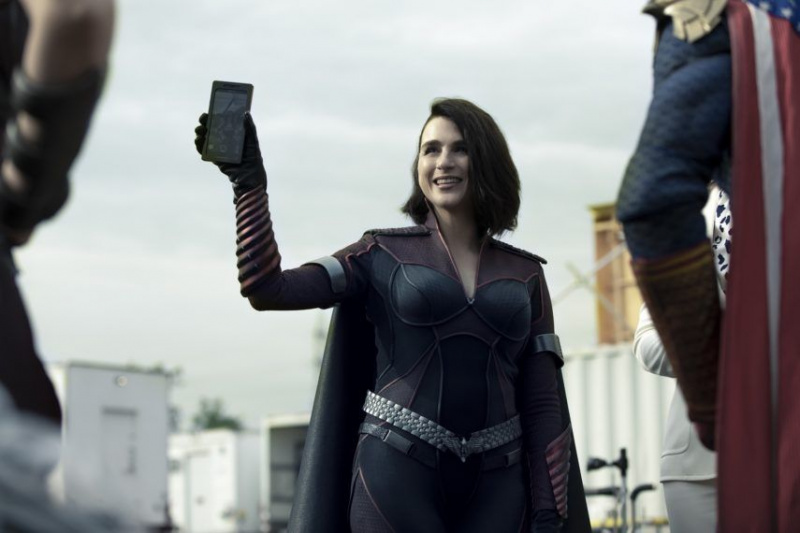 Zēni 2. sezona Aya Cash