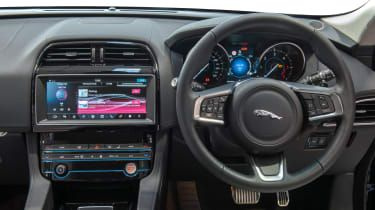Miksi Jaguar Land Rover voi maksaa kryptovaluuttaa hyödyllisille kuljettajille