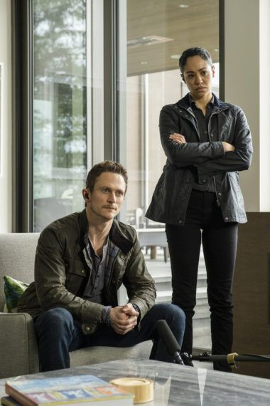 Escombros + Jonathan Tucker + Rian Steele