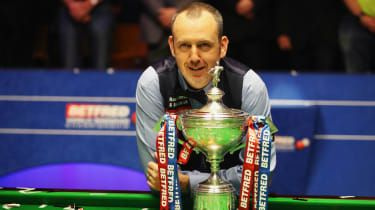 Sportsshorts: tre ganger verdensmester Mark Williams 'hater' snooker, Jos Buttler er en tvil om for test, Thanksgiving-fest for NFL-fans