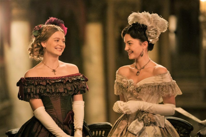 Dickinson Sesong 2 Anna Baryshnikov Ella Hunt