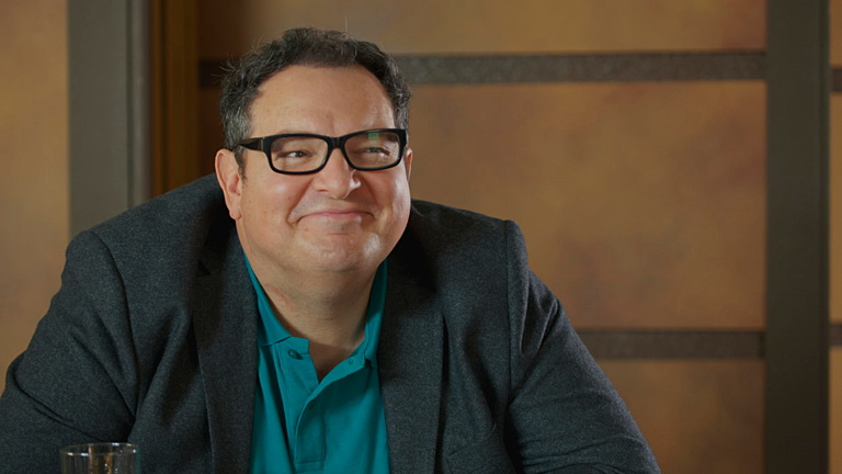 Dokterslegende Ian Midlane neemt emotioneel afscheid van geliefde rol