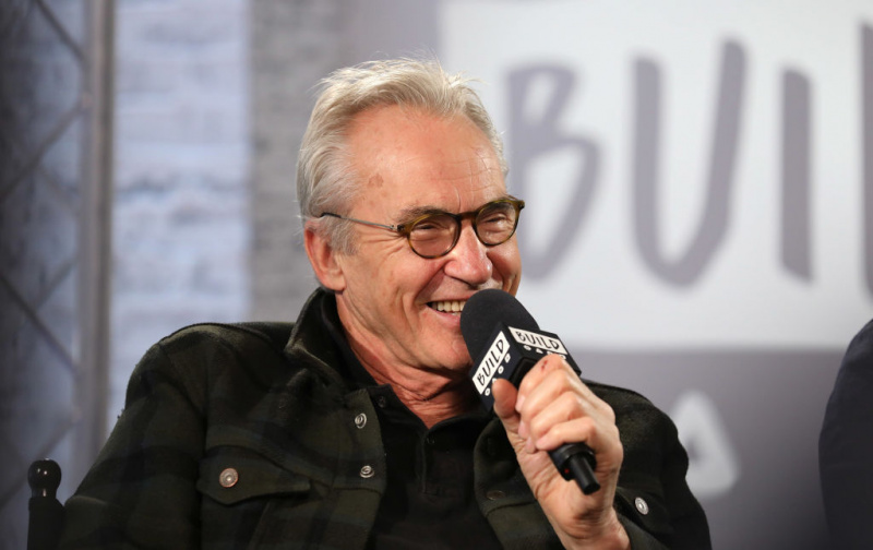   La herencia estrella Larry Lamb.